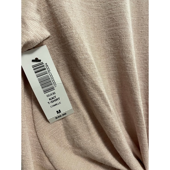 Aritzia Kait Shirt BNWT - Picture 2 of 2
